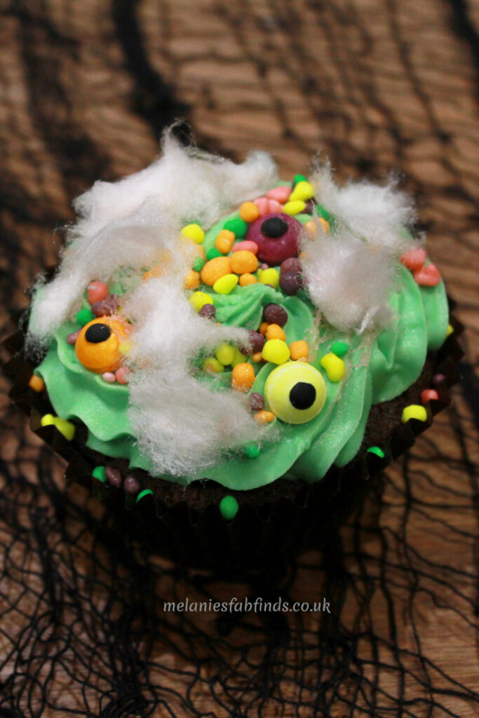 Chocolate Cauldron Cupcakes